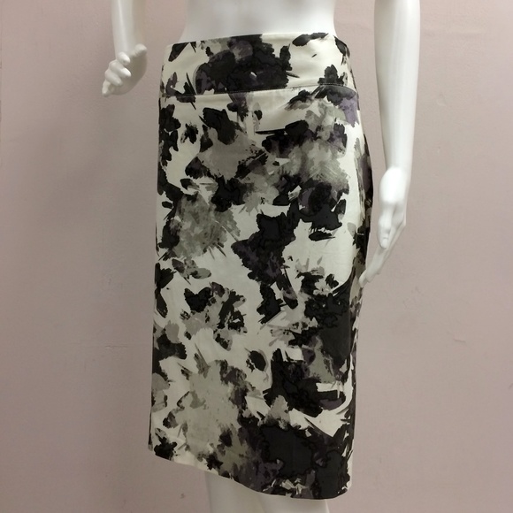 Alfani Woman Multi-color Floral Toss Skirt - Picture 3 of 8